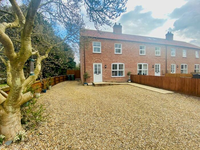 3 Bedroom House To Rent In Michaels Court, NR19