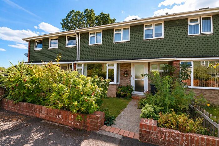 3 Bedroom Terraced House For Sale In Maralyn Avenue, Waterlooville, PO7