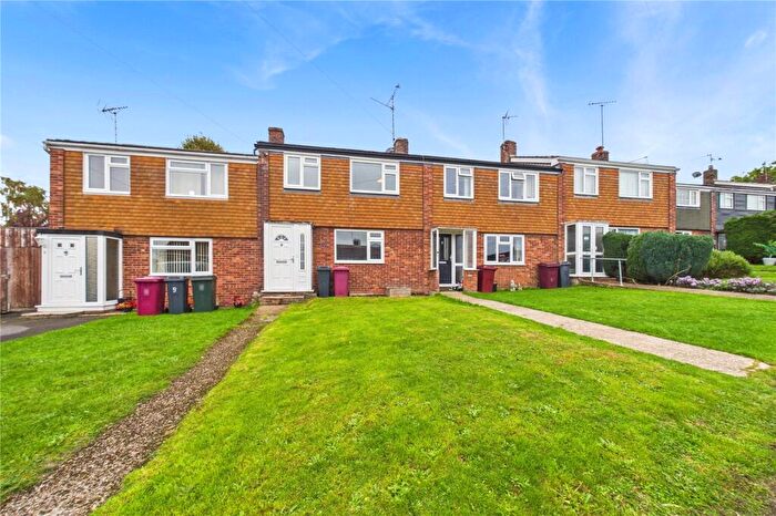 3 Bedroom Terraced House To Rent In Newbery Close, Tilehurst, Reading, Berkshire, RG31