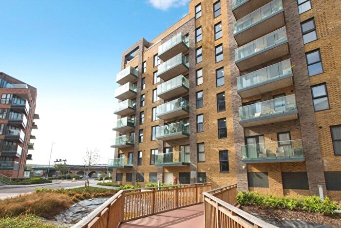 1 Bedroom Flat For Sale In James Smith Court, Dartford, Kent, DA1