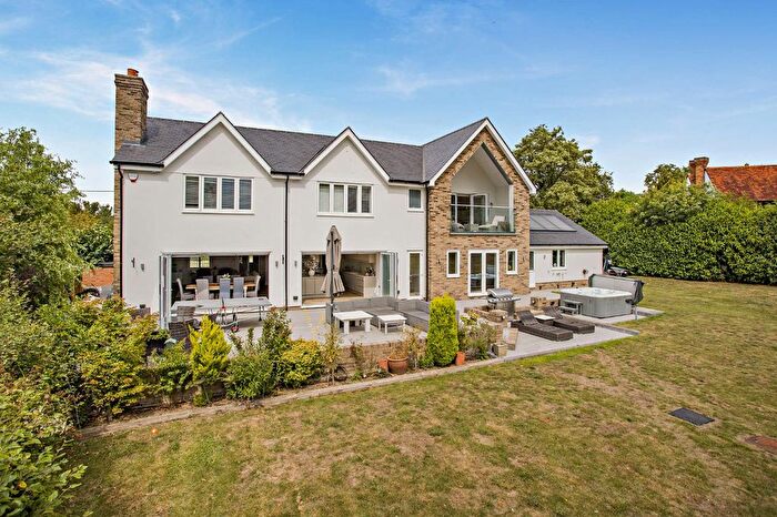 4 Bedroom Detached House For Sale In Wheelers Hill, Little Waltham, Chelmsford, CM3