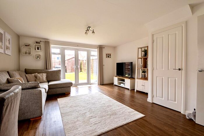 3 Bedroom End Of Terrace House For Sale In Judges Gully Close, Bishopstoke, SO50