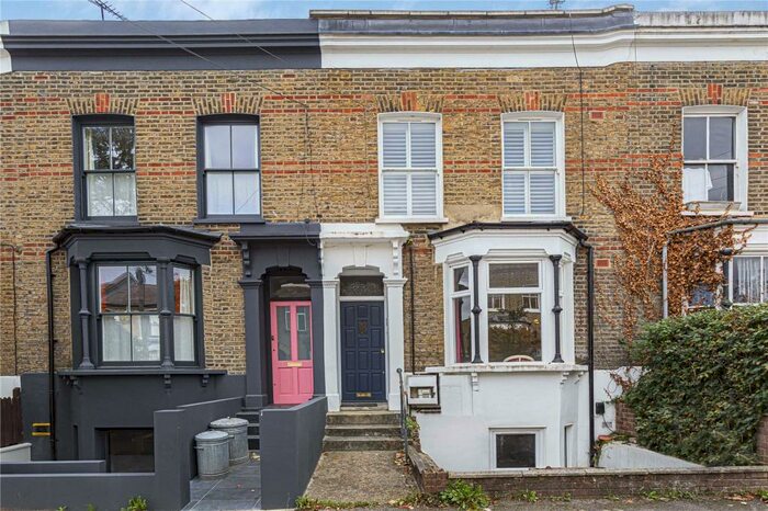 1 Bedroom Apartment To Rent In Elderfield Road, London, E5