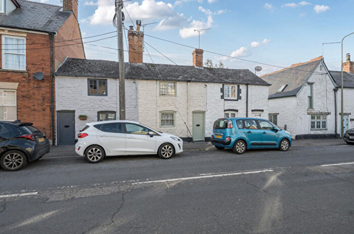 2 Bedroom Terraced House For Sale In Coxwell Street, Faringdon, Oxfordshire, SN7