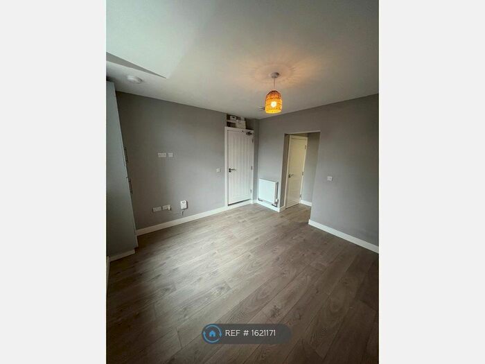 1 Bedroom Flat To Rent In Cyprus House, Leicester, LE2