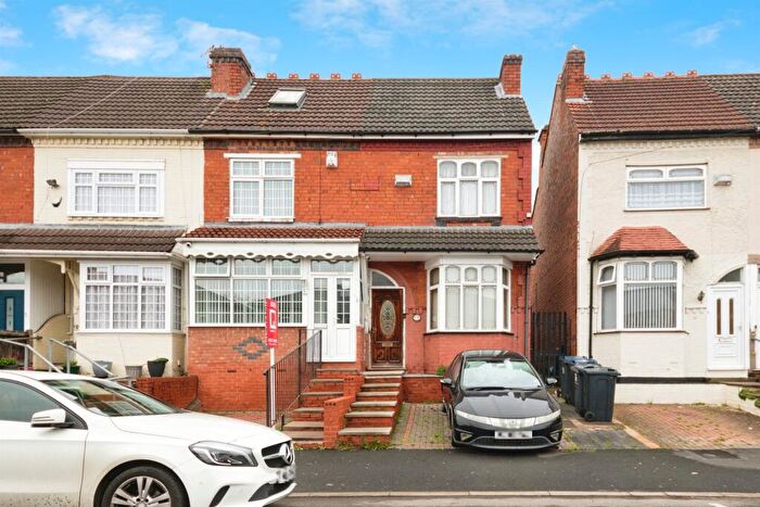 3 Bedroom Terraced House For Sale In Bromyard Road, Birmingham, B11