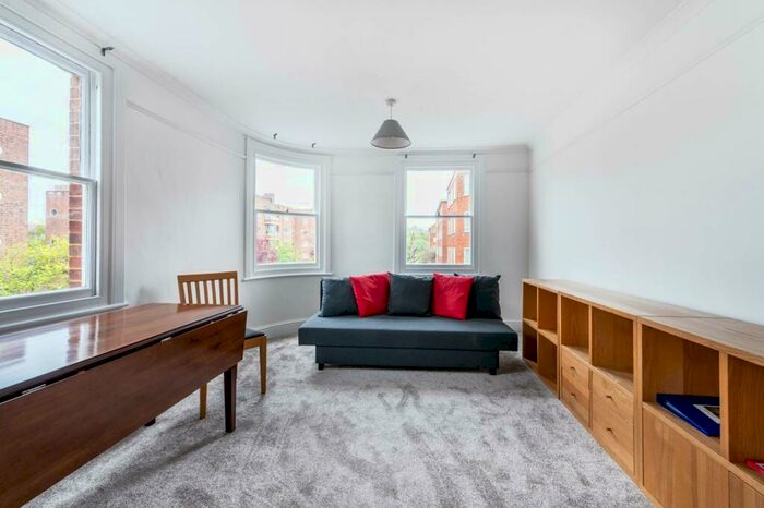 2 Bedroom Flat To Rent In Eamont Street, St John's Wood, London, NW8