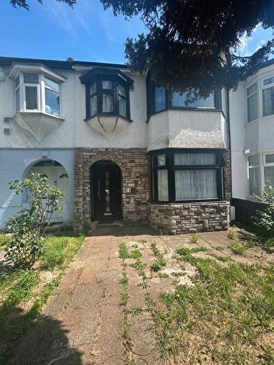 1 Bedroom Terraced House To Rent In Carlton Terrace Great Cambridge Road, London, N18