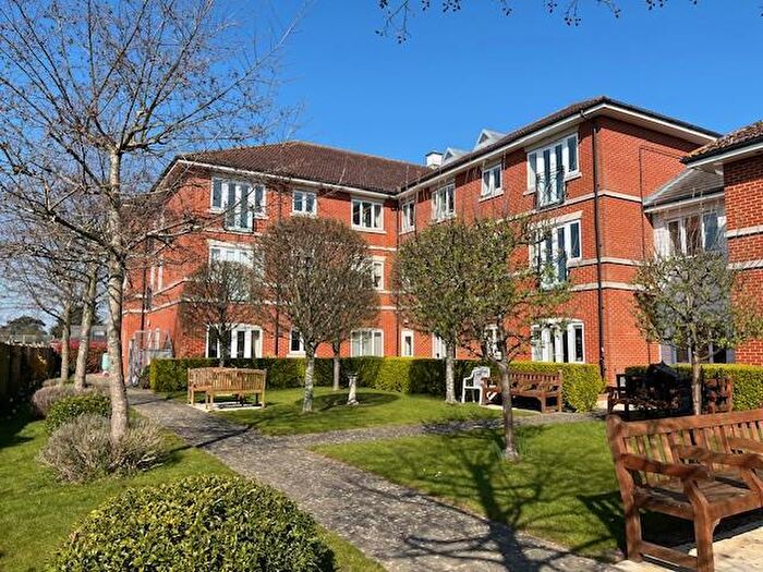 1 Bedroom Apartment For Sale In Mead Drive, Kesgrave, Ipswich, IP5