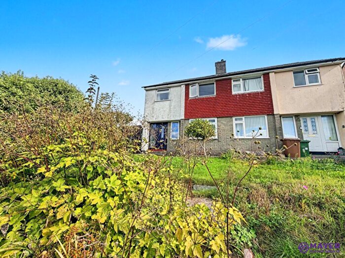 3 Bedroom Semi Detached House For Sale In Boringdon Hill, Plympton, PL7