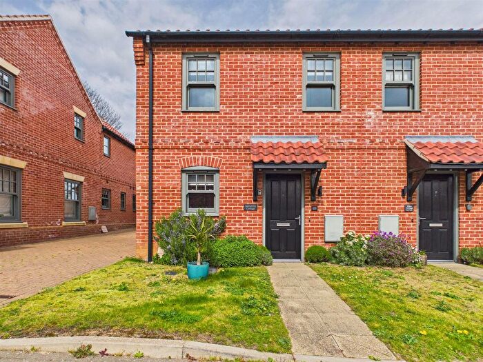 2 Bedroom Semi-Detached House For Sale In Rookery Close, Mundesley, Norwich, NR11