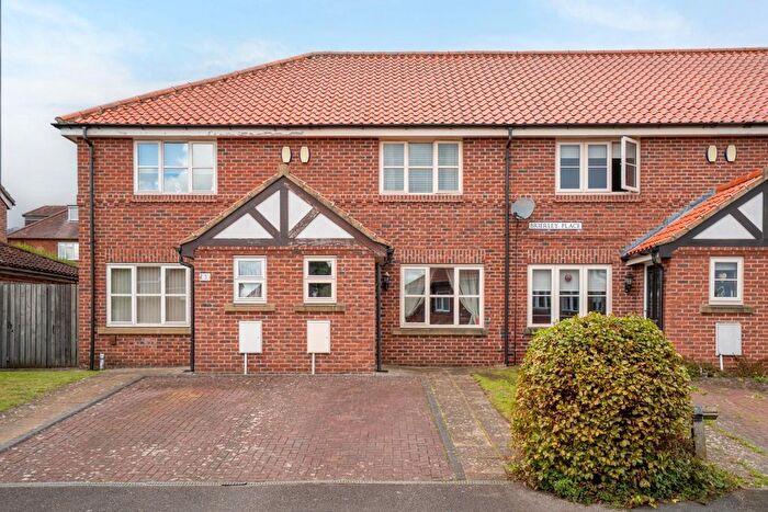 2 Bedroom Terraced House For Sale In Almsford Road, York, YO26