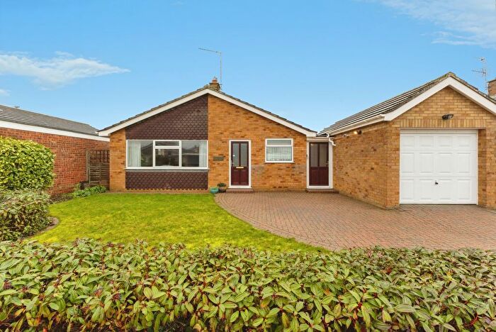 4 Bedroom Bungalow For Sale In St. Leonards Close, Wymondham, Norfolk, NR18