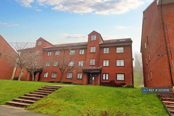 1 Bedroom Flat To Rent In Tippett Rise, Reading, RG2