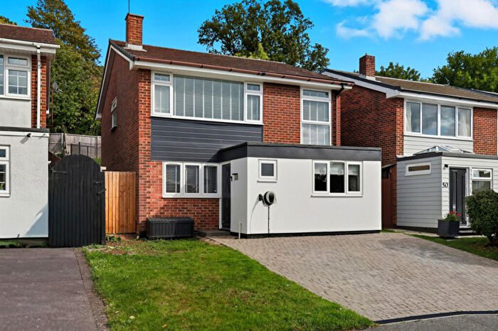 4 Bedroom Detached House For Sale In St Cleres Way, Danbury, CM3