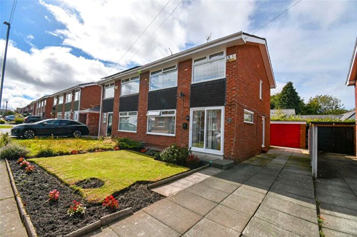 3 Bedroom Semi Detached House To Rent In Gwendoline Close, Wirral, CH61