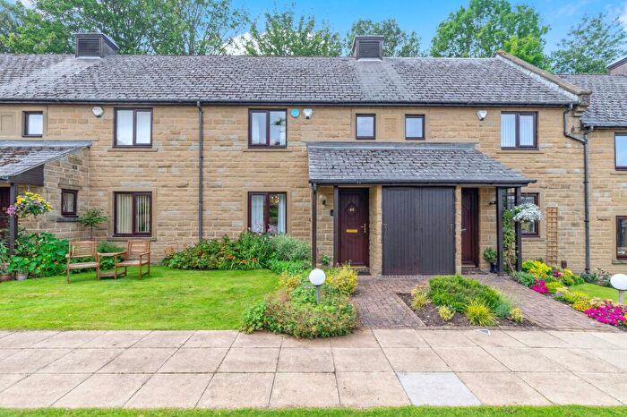 2 Bedroom House For Sale In Ilkley Hall Park, Ilkley, West Yorkshire, LS29