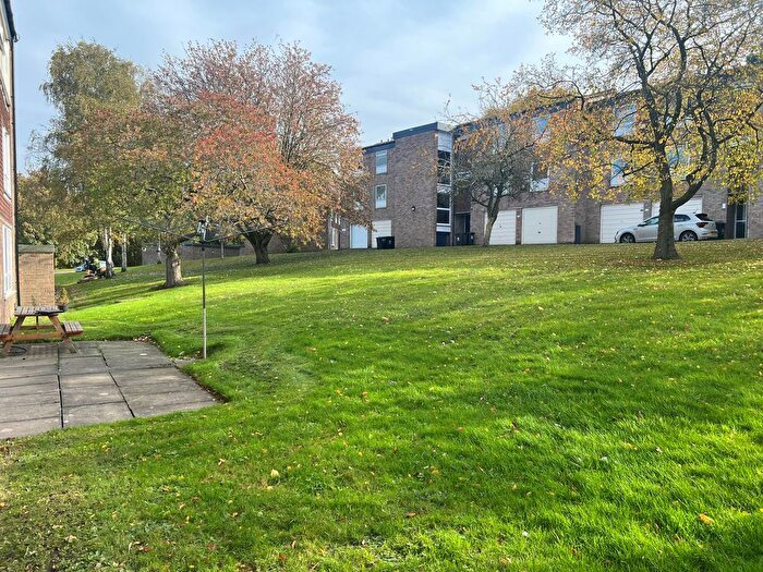 1 Bedroom Flat For Sale In Hampsthwaite Road, Harrogate, HG1