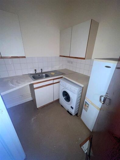 1 Bedroom Flat To Rent In Princes Square, Wolverhampton, WV1