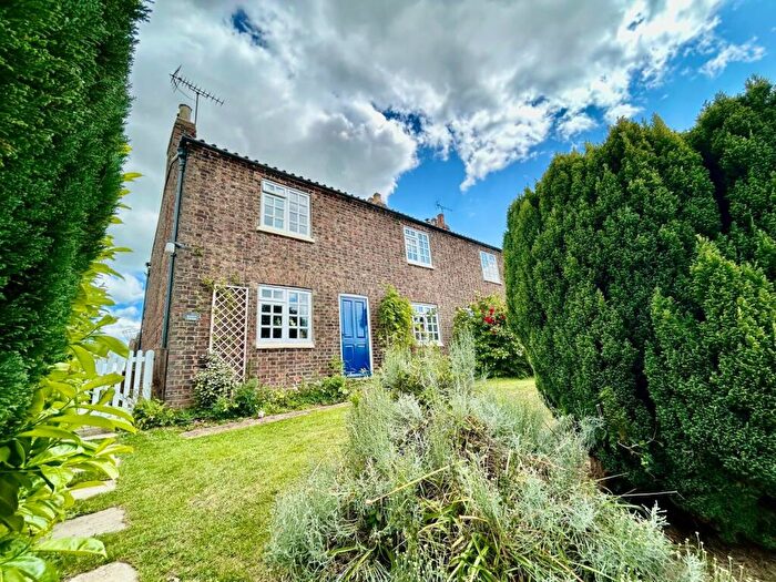 3 Bedroom Semi-Detached House To Rent In Holme-on-the-Wolds, Beverley, East Riding Of Yorkshi, HU17