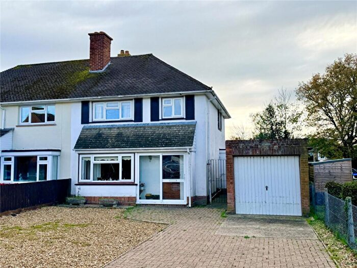 3 Bedroom Semi Detached House For Sale In Queen Elizabeth Avenue, Lymington, Hampshire, SO41