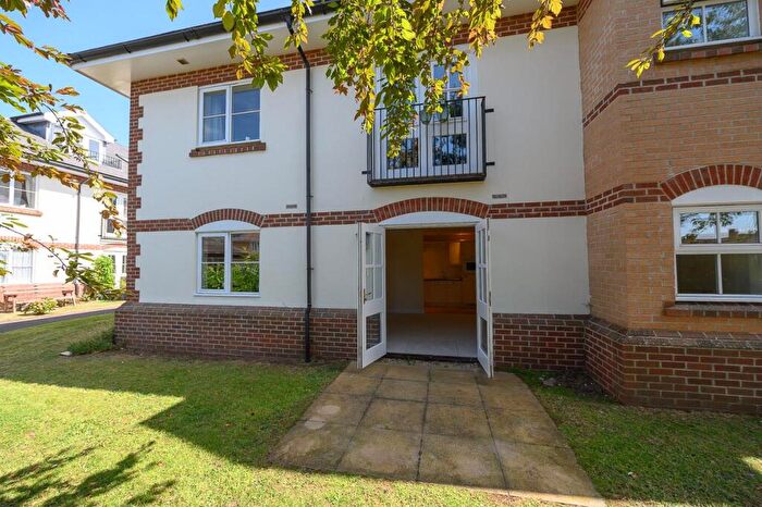 1 Bedroom Flat For Sale In Partridge Drive, Downend, Bristol, BS16