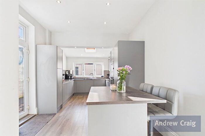 3 Bedroom Terraced House For Sale In Warwick Road, South Shields, NE33