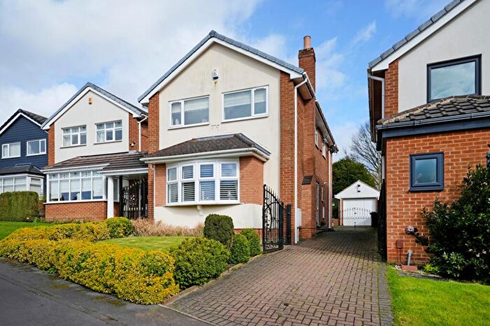 3 Bedroom Detached House For Sale In Camdale View, Ridgeway., S12