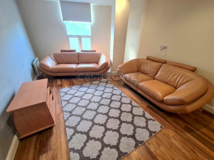 1 Bedroom Flat To Rent In Westgate Apartments, Huddersfield, HD1