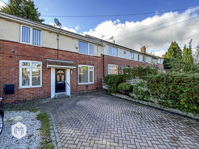 3 Bedroom End Of Terrace House For Sale In Mallett Crescent, Bolton, Greater Manchester, BL1