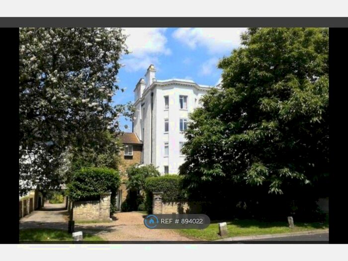 3 Bedroom Flat To Rent In Chislehurst, Chislehurst, BR7