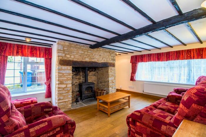 4 Bedroom Cottage To Rent In Bicester Road, Gosford, Kidlington, OX5