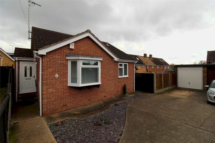 2 Bedroom Bungalow To Rent In Borrowdale Close, Benfleet, Essex, SS7