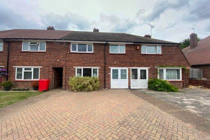3 Bedroom Property To Rent In Elizabeth Way, Orpington, BR5