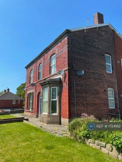 1 Bedroom Flat To Rent In Broad Oak Lane, Bury, BL9