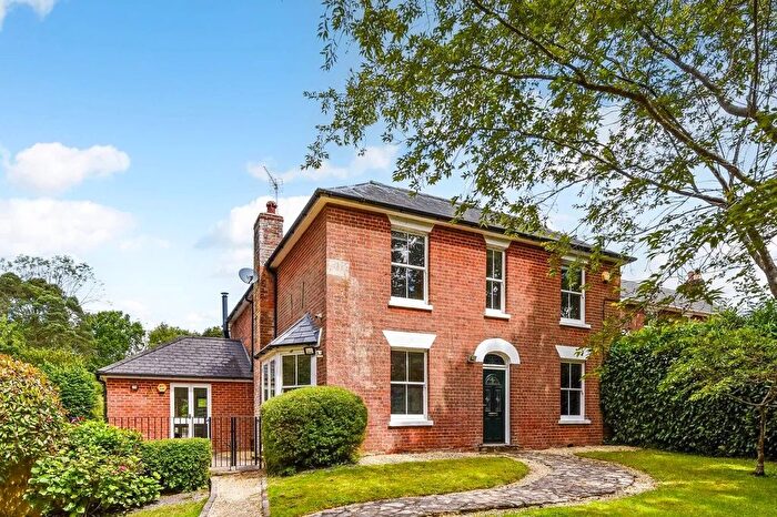 5 Bedroom Detached House For Sale In Lake Road, Curdridge, Southampton, Hampshire, SO32