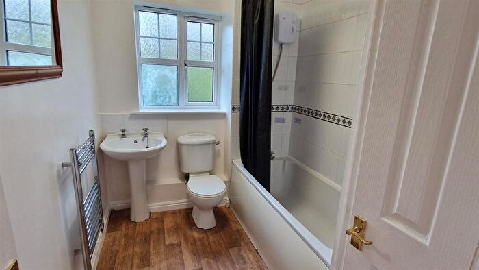 2 Bedroom Flat To Rent In Chirton Dene Quays, Royal Quays, North Shields, NE29