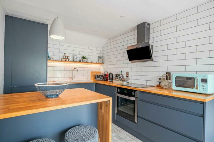 2 Bedroom Detached House For Sale In School Lane, Lerryn, Nr Lostwithiel, PL22