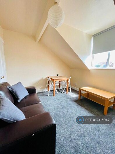 Studio To Rent In Landseer Terrace, Leeds, LS13
