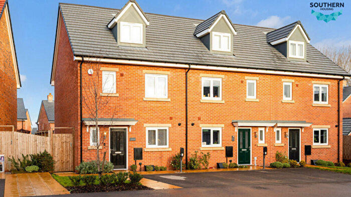 4 Bedroom House For Sale In Armstrong Road, Nuneaton, CV11