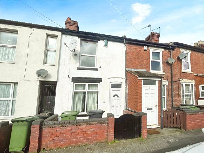 2 Bedroom Terraced House To Rent In Gorsebrook Road, Wolverhampton, West Midlands, WV6