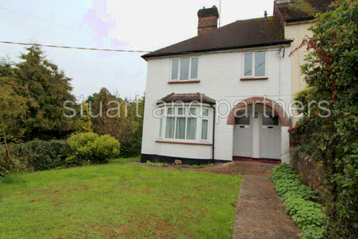 2 Bedroom Flat To Rent In Western Road, Haywards Heath, RH16