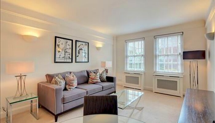2 Bedroom Flat To Rent In Fulham Road, Chelsea, SW3