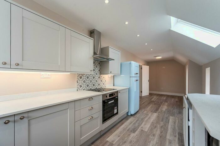 2 Bedroom Apartment To Rent In Palmerston Road, Southsea, PO5