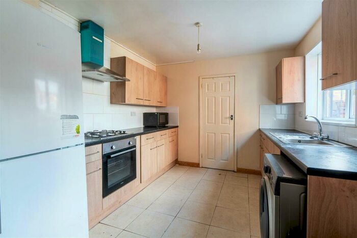6 Bedroom Terraced House To Rent In &#;pppw - Cavendish Place, Newcastle Upon Tyne, NE2