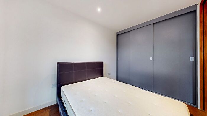 1 Bedroom Flat For Sale In Ottley Drive, London, SE3