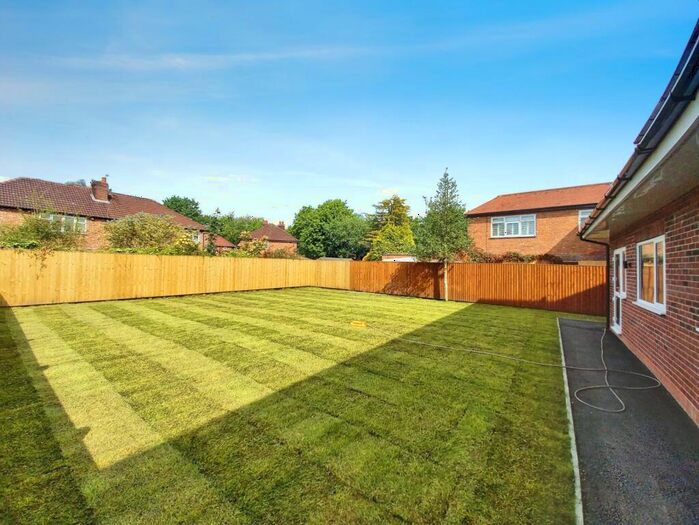 1 Bedroom Apartment To Rent In Altrincham Road, Manchester, Greater Manchester, M23