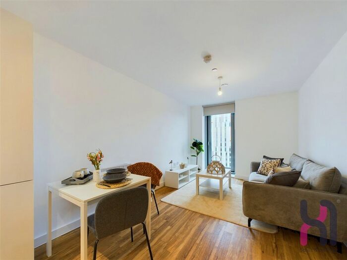 1 Bedroom Flat To Rent In Media City, Michigan Point Tower D, Michigan Avenue, Salford, M50