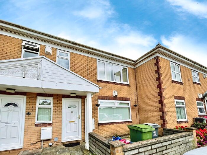 1 Bedroom Property To Rent In Powderham Drive, Grangetown, Cardiff, CF11