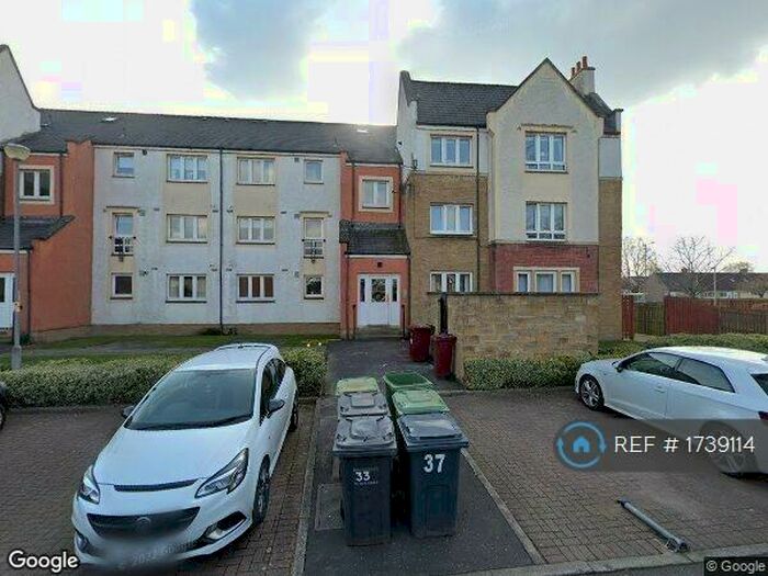 2 Bedroom Flat To Rent In Straiton Place, Blantyre, G72